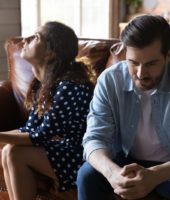 couple having a disagreement taking a break in relationship